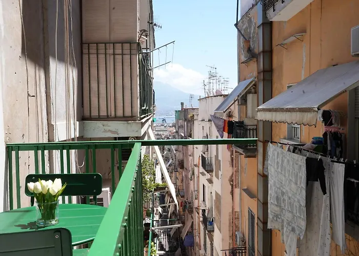 아파트 Alma House