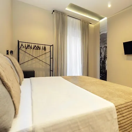 Alma House Apartament *