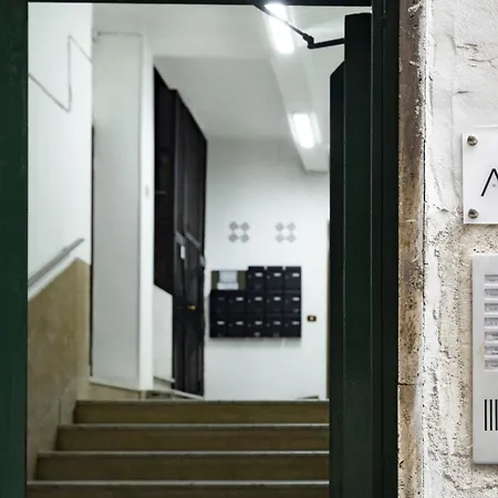 Alma House 아파트 *